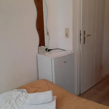 アンバー